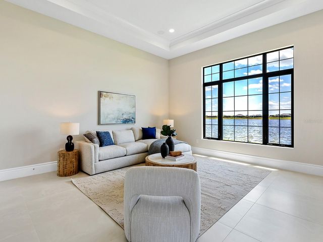 572 BLUE SHELL LOOP, Sarasota, FL 34240