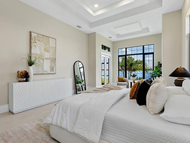 572 BLUE SHELL LOOP, Sarasota, FL 34240