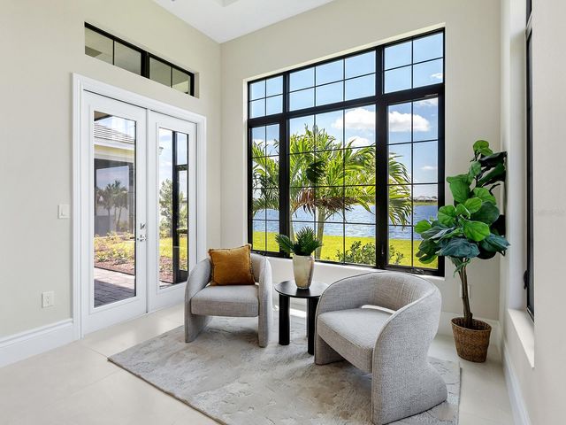 572 BLUE SHELL LOOP, Sarasota, FL 34240