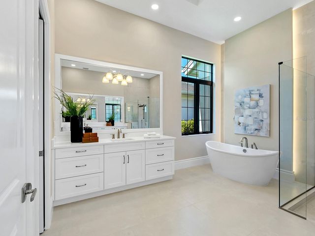 572 BLUE SHELL LOOP, Sarasota, FL 34240