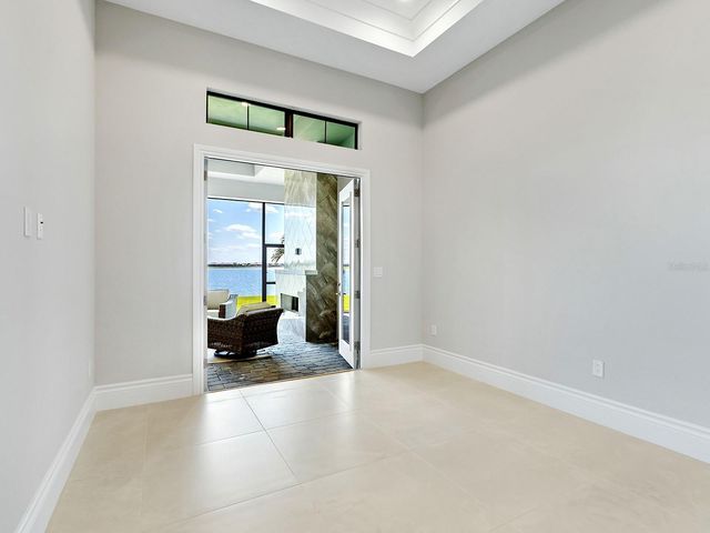 572 BLUE SHELL LOOP, Sarasota, FL 34240