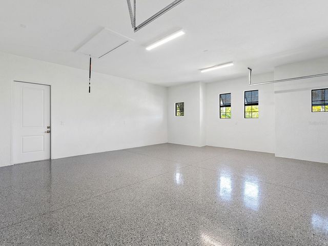 572 BLUE SHELL LOOP, Sarasota, FL 34240