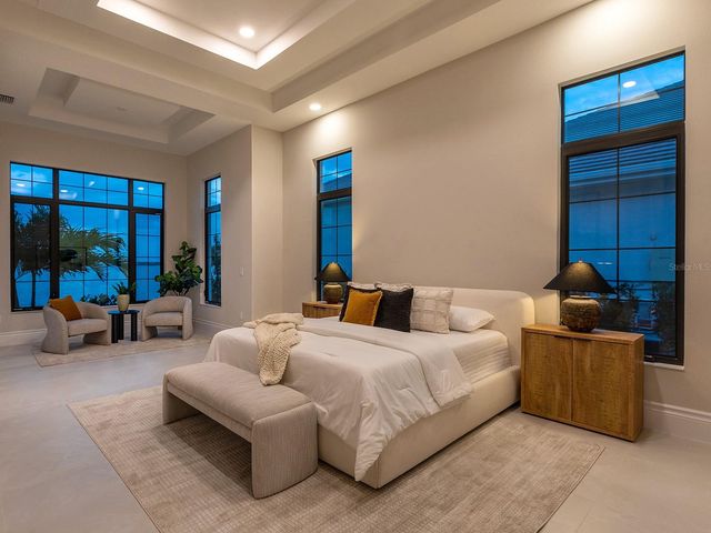 572 BLUE SHELL LOOP, Sarasota, FL 34240