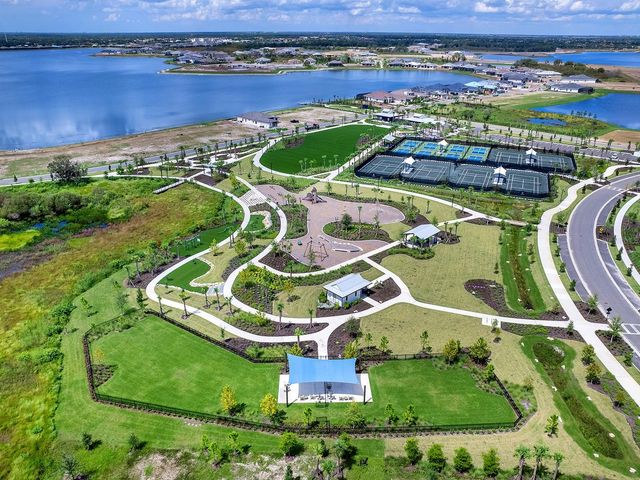 572 BLUE SHELL LOOP, Sarasota, FL 34240