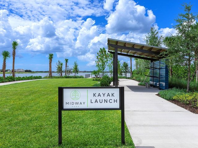572 BLUE SHELL LOOP, Sarasota, FL 34240