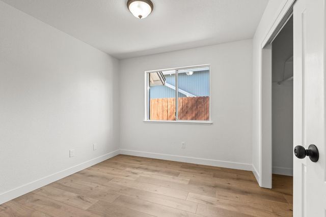 5016 Krista Ct, Elk Grove, CA 95758