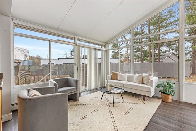 29 Fenton Avenue, Attleboro, MA 02703