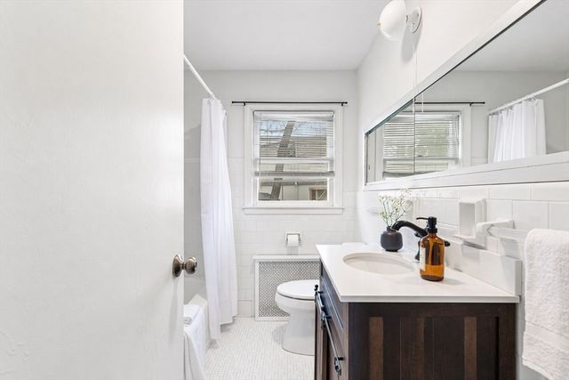 29 Fenton Avenue, Attleboro, MA 02703