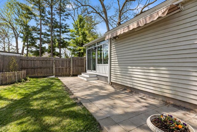 29 Fenton Avenue, Attleboro, MA 02703