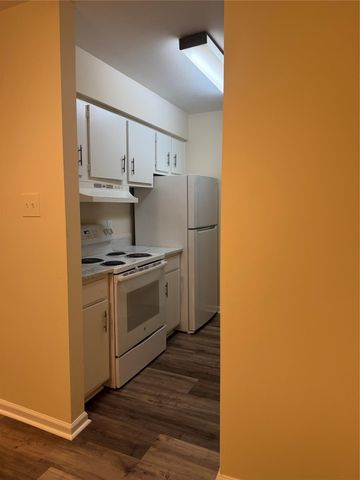 3535 Nasa Road 1 Parkway 40, Seabrook, TX 77586