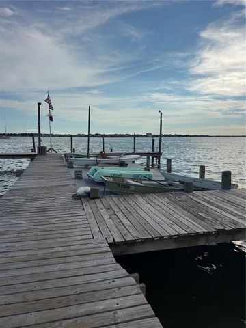 3535 Nasa Road 1 Parkway 40, Seabrook, TX 77586