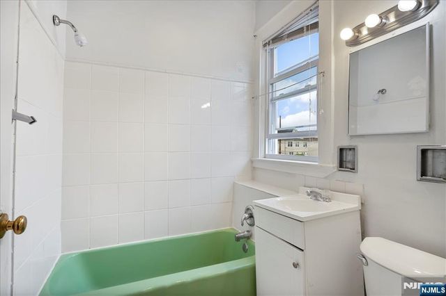 9 Morris Avenue, Garfield, NJ 07026