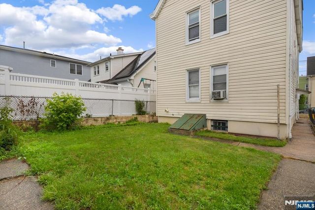 9 Morris Avenue, Garfield, NJ 07026