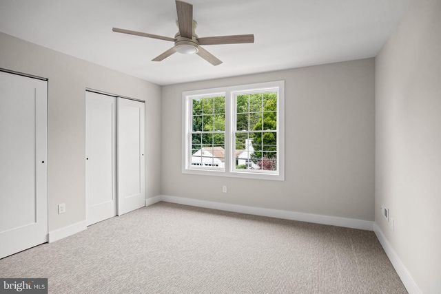 401 AVONDALE AVE, Haddonfield, NJ 08033