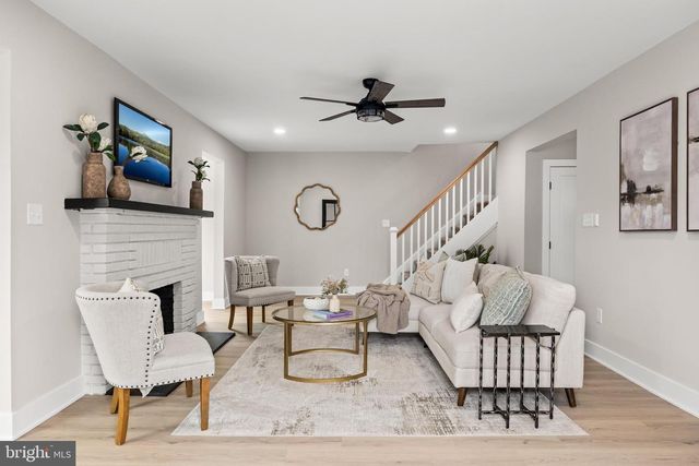 401 AVONDALE AVE, Haddonfield, NJ 08033