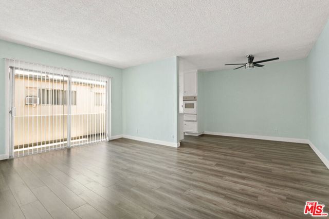 3735 Mentone Avenue, Los Angeles, CA 90034