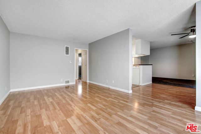 3735 Mentone Avenue, Los Angeles, CA 90034