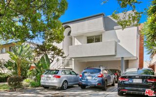 3735 Mentone Avenue, Los Angeles, CA 90034
