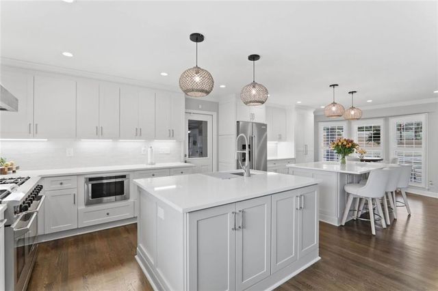 1059 Coronation Drive, Dunwoody, GA 30338