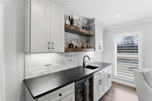 1059 Coronation Drive, Dunwoody, GA 30338