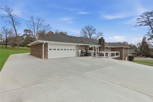 1059 Coronation Drive, Dunwoody, GA 30338