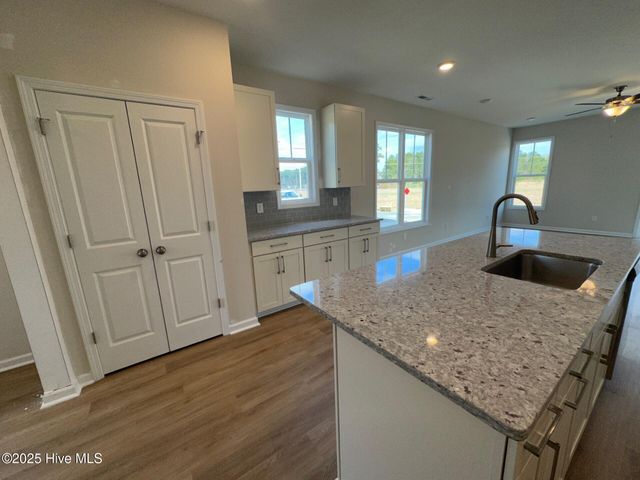 1103 Tennessee Walker Way SE, Bolivia, NC 28422