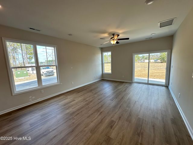 1103 Tennessee Walker Way SE, Bolivia, NC 28422