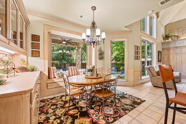 2706 Red Oak Court W, Colleyville, TX 76034