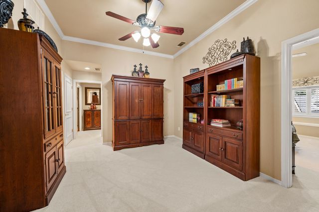 2706 Red Oak Court W, Colleyville, TX 76034