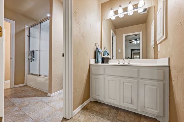 2706 Red Oak Court W, Colleyville, TX 76034