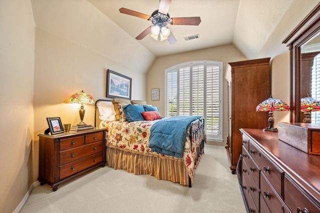 2706 Red Oak Court W, Colleyville, TX 76034