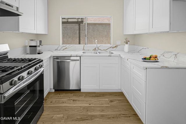 2810 Juniper Drive, Palmdale, CA 93550