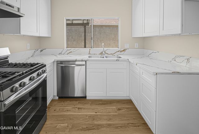2810 Juniper Drive, Palmdale, CA 93550