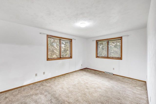 2462 BLUESTONE PLACE, Green Bay, WI 54311