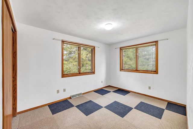 2462 BLUESTONE PLACE, Green Bay, WI 54311