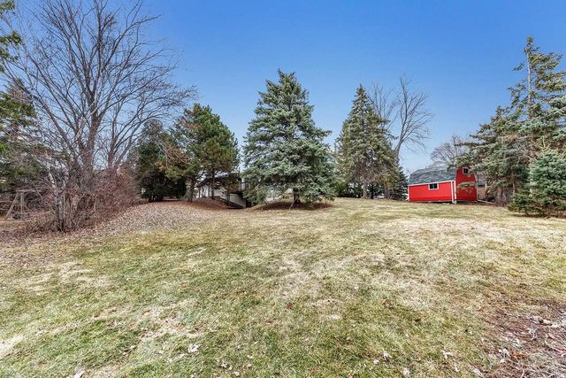 2462 BLUESTONE PLACE, Green Bay, WI 54311