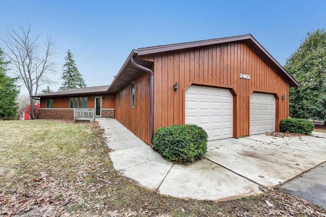 2462 BLUESTONE PLACE, Green Bay, WI 54311