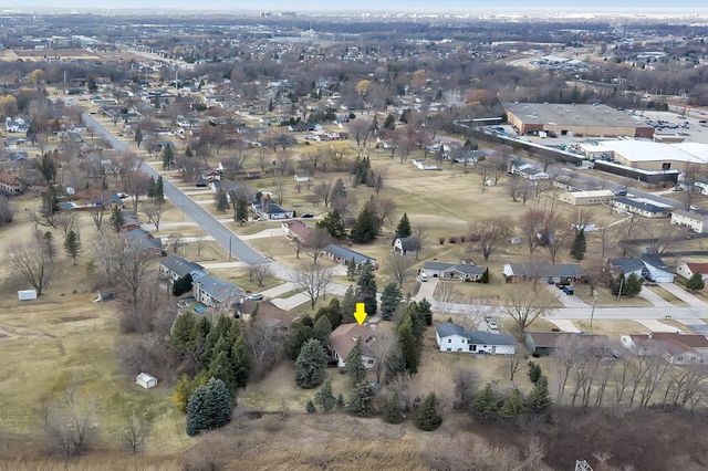 2462 BLUESTONE PLACE, Green Bay, WI 54311