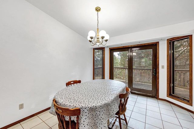 2462 BLUESTONE PLACE, Green Bay, WI 54311