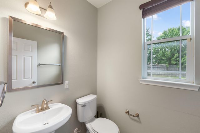 1420 Crested Butte WAY, Georgetown, TX 78626