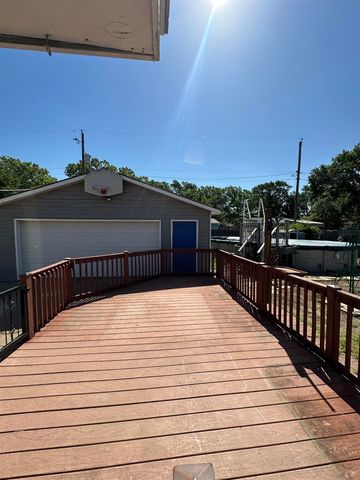 3328 S Chase Ave, Wichita, KS 67217