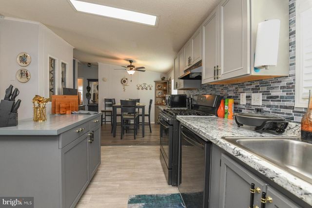 235 TONY CIR, Mantua, NJ 08051