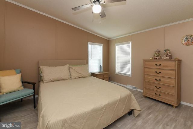 235 TONY CIR, Mantua, NJ 08051