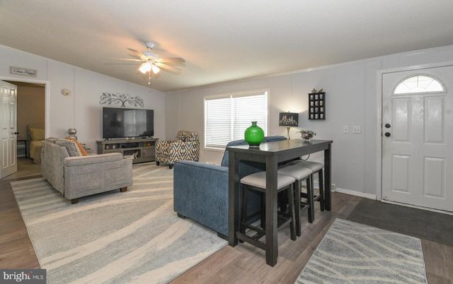235 TONY CIR, Mantua, NJ 08051