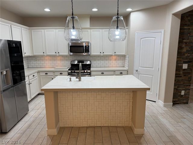 11250 Hazel Rock Street, Las Vegas, NV 89179