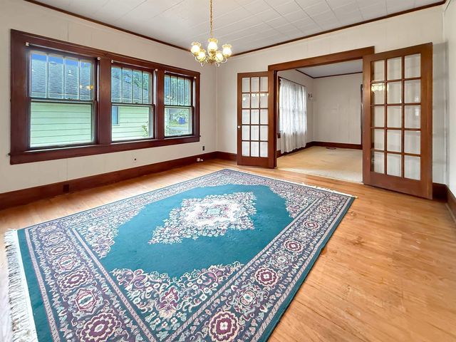 422 N Star St, El Dorado, KS 67042