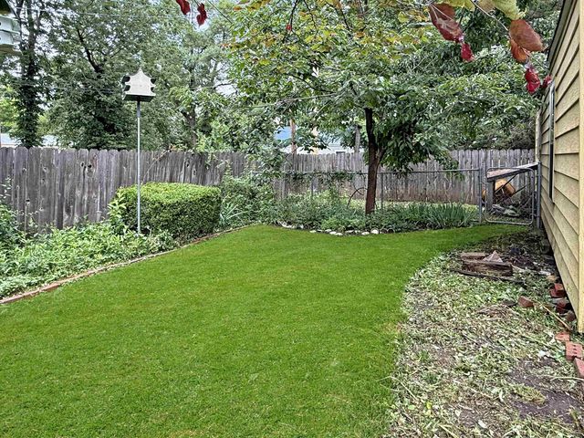 422 N Star St, El Dorado, KS 67042