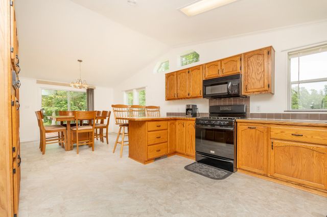 7290 83rd Street NE, Monticello, MN 55362