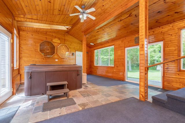7290 83rd Street NE, Monticello, MN 55362