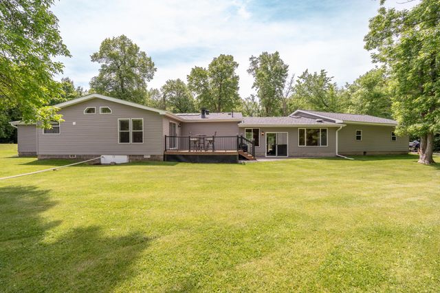 7290 83rd Street NE, Monticello, MN 55362